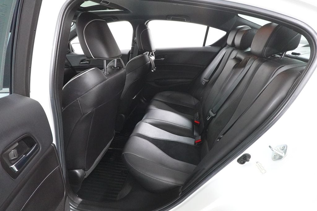 2022 Acura ILX w/Technology/A-SPEC Package