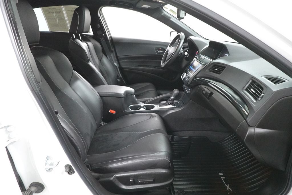 2022 Acura ILX w/Technology/A-SPEC Package