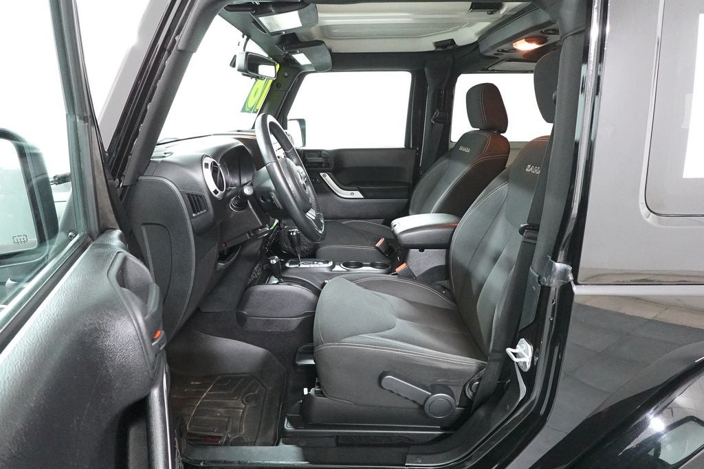 2016 Jeep Wrangler Sahara