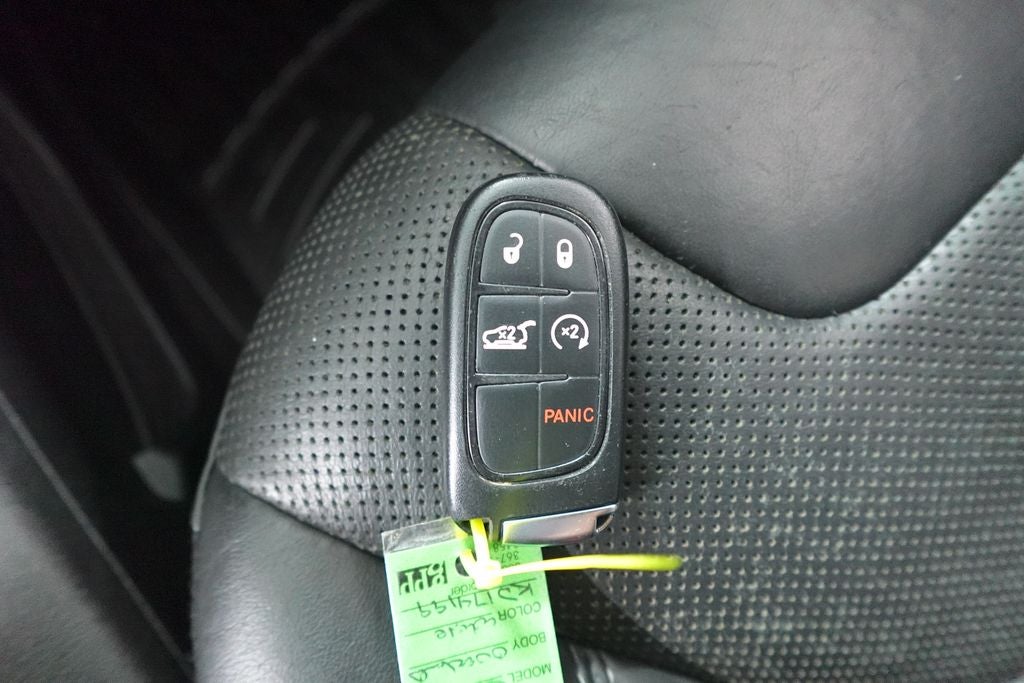 2019 Jeep Cherokee Overland