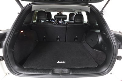 2019 Jeep Cherokee Overland