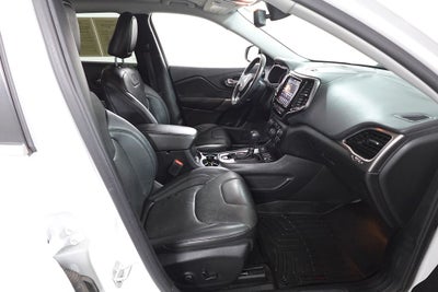 2019 Jeep Cherokee Overland