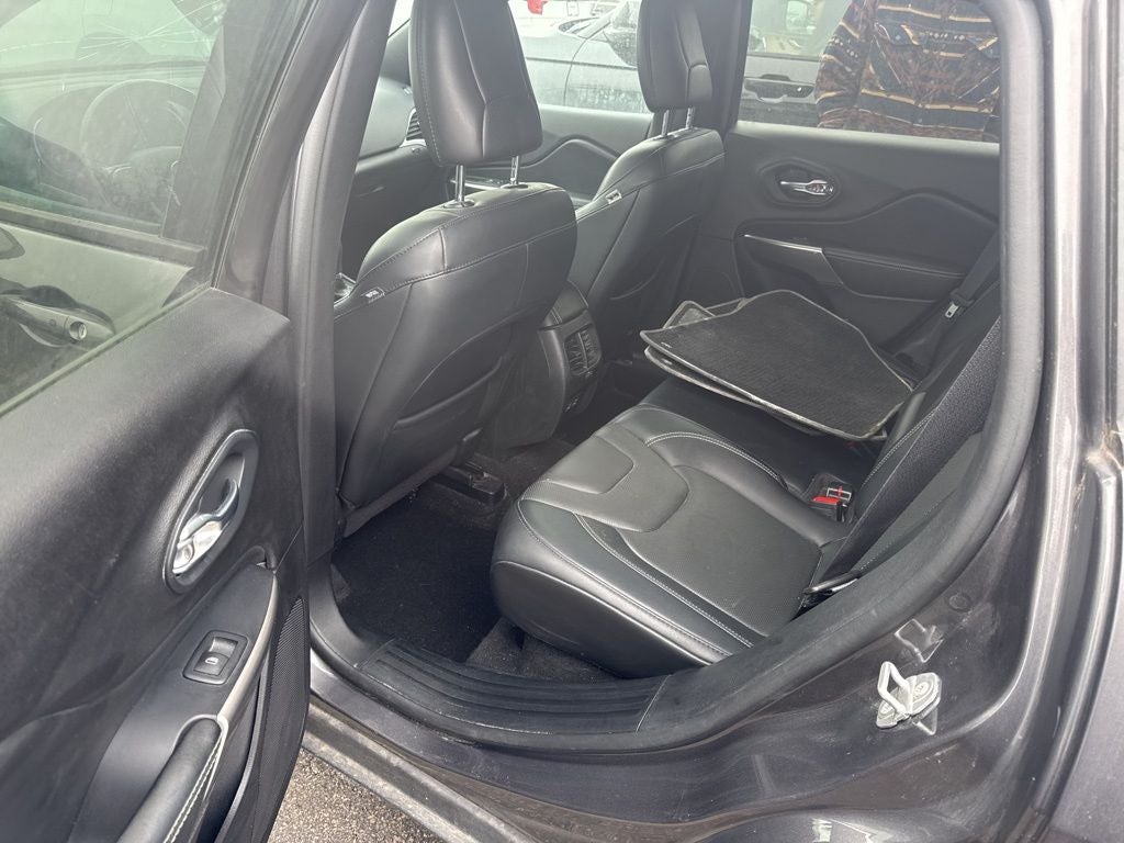 2021 Jeep Cherokee Latitude Lux