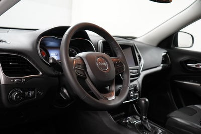 2022 Jeep Cherokee Latitude Lux