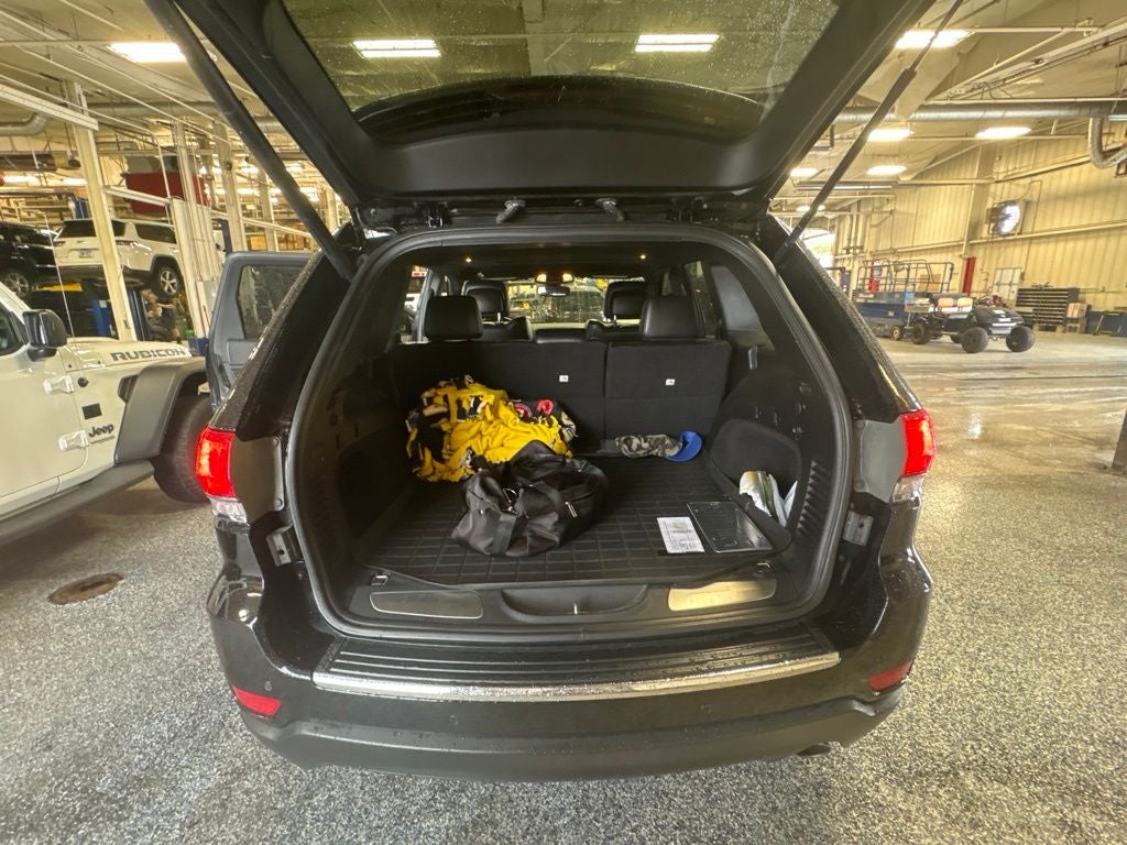 2019 Jeep Grand Cherokee Base
