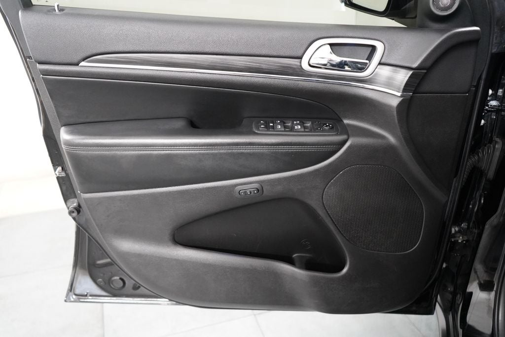 2019 Jeep Grand Cherokee Base