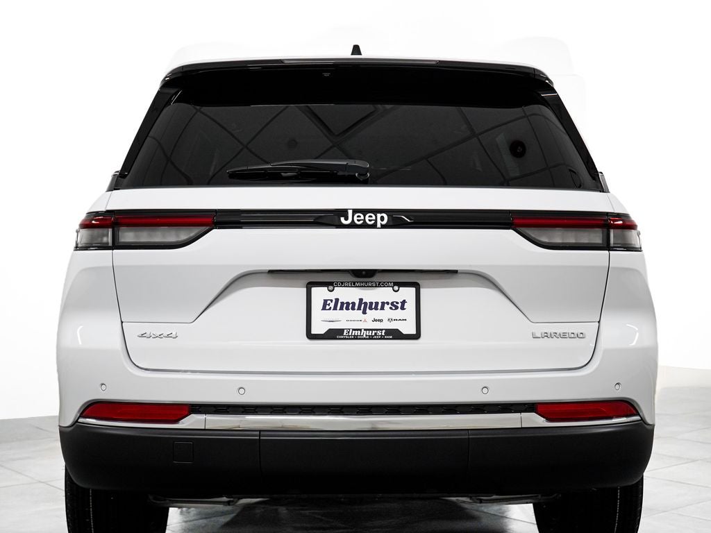 2027 Jeep Grand Cherokee Laredo X