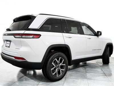 2027 Jeep Grand Cherokee Laredo X