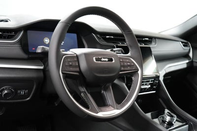 2027 Jeep Grand Cherokee Laredo X