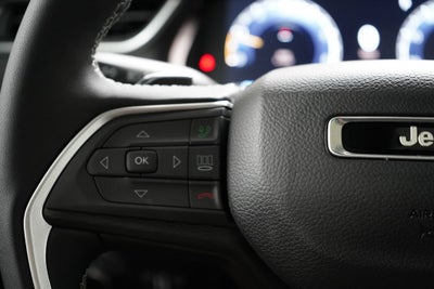 2027 Jeep Grand Cherokee Laredo X