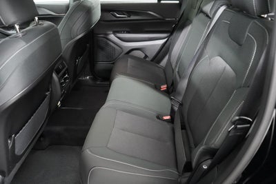 2027 Jeep Grand Cherokee Laredo X