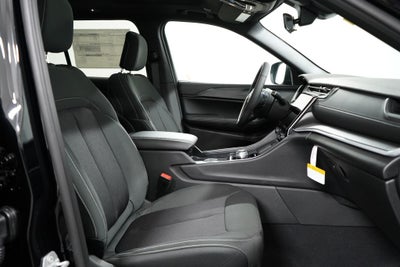2027 Jeep Grand Cherokee Laredo X