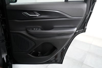 2027 Jeep Grand Cherokee Laredo X
