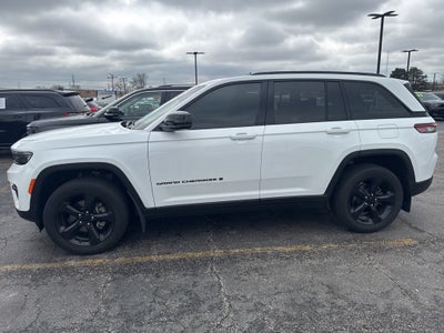 2022 Jeep Grand Cherokee Altitude