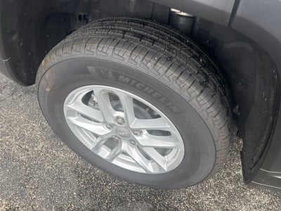 2025 Jeep Grand Cherokee Base
