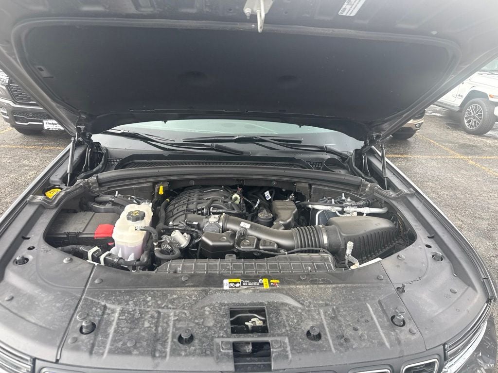 2025 Jeep Grand Cherokee Base