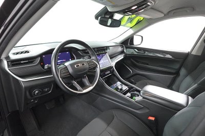 2022 Jeep Grand Cherokee Laredo