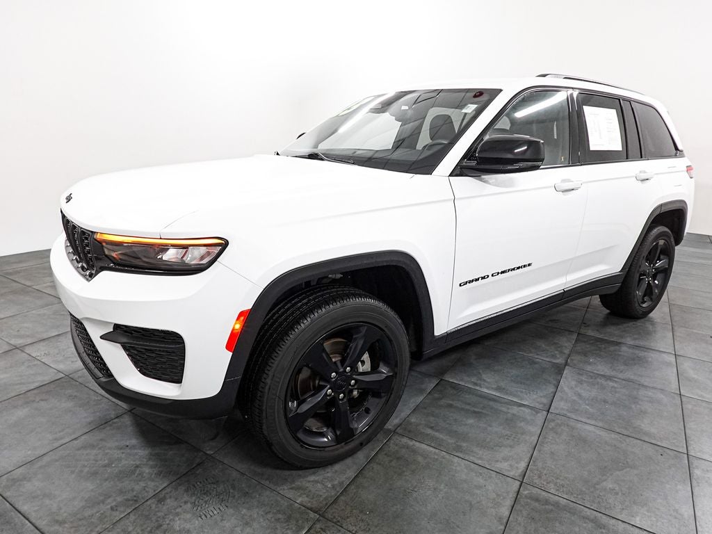 2023 Jeep Grand Cherokee Altitude