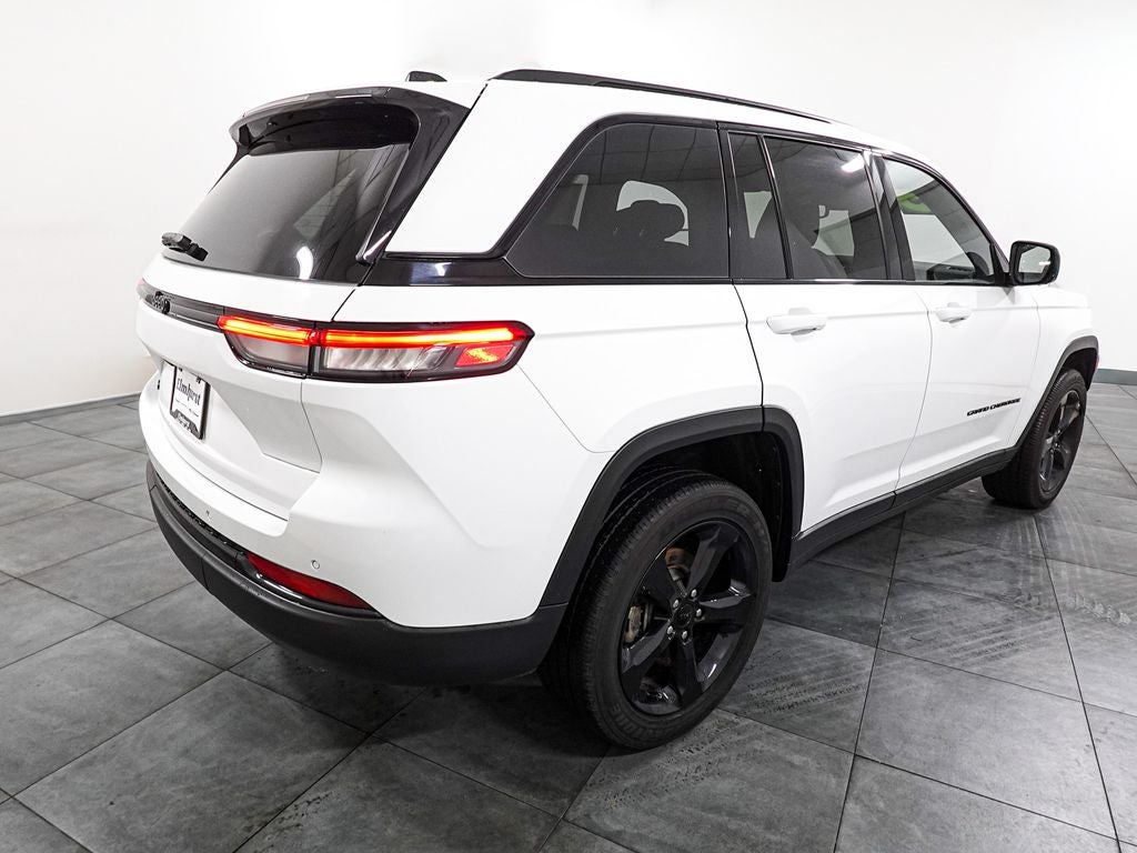2023 Jeep Grand Cherokee Altitude