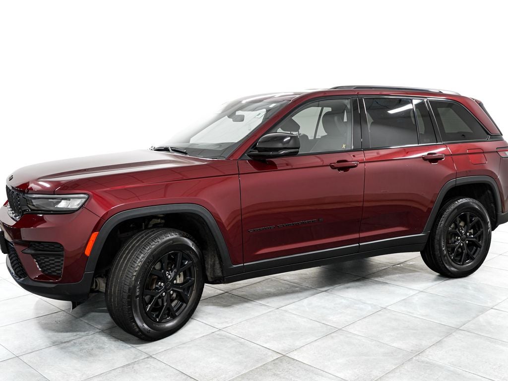 2025 Jeep Grand Cherokee Altitude