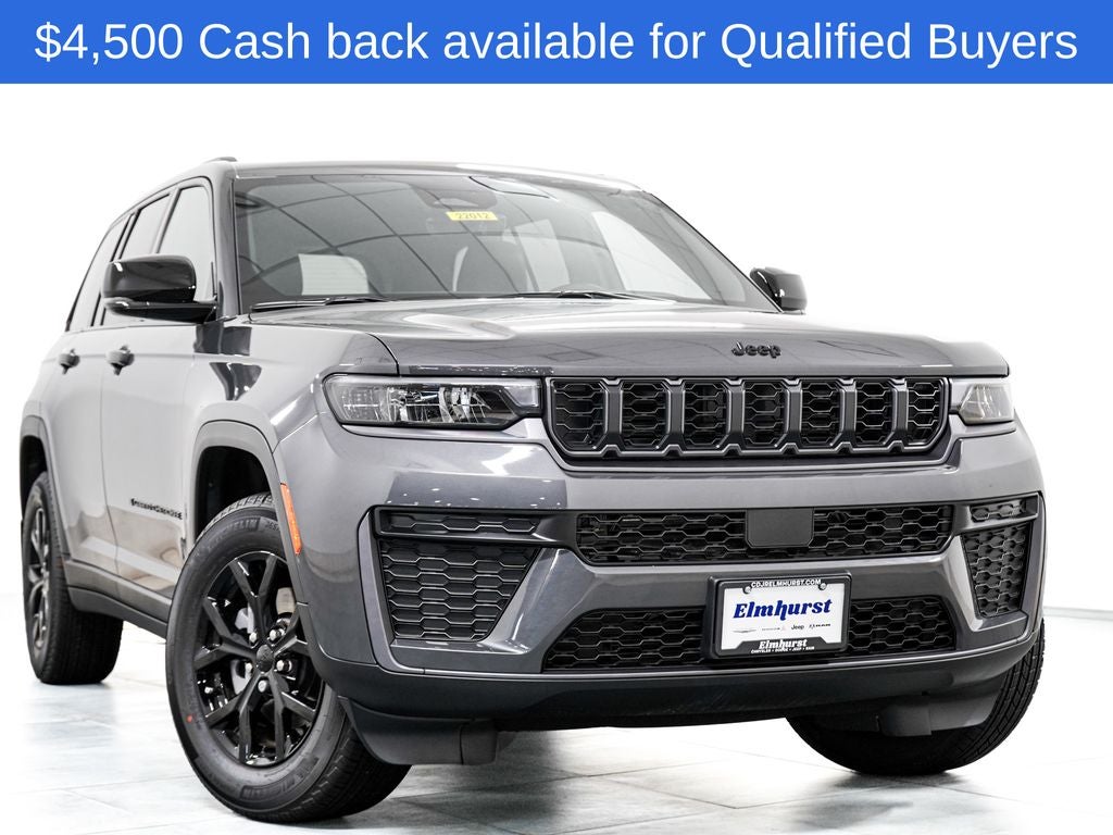 2026 Jeep Grand Cherokee Laredo Altitude