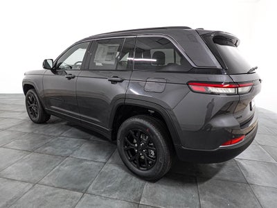 2026 Jeep Grand Cherokee Laredo Altitude