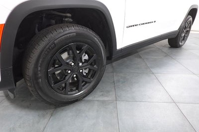 2026 Jeep Grand Cherokee Laredo