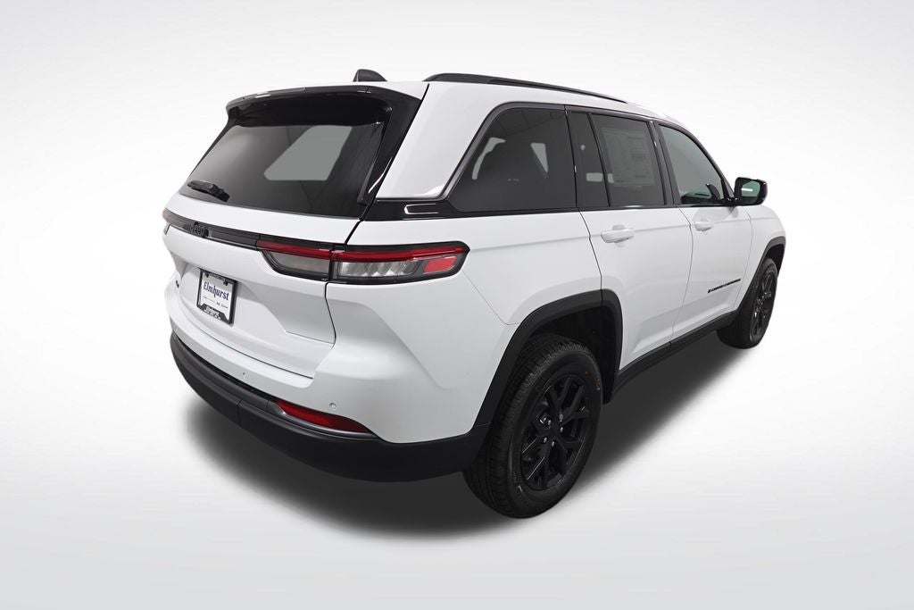 2026 Jeep Grand Cherokee Laredo