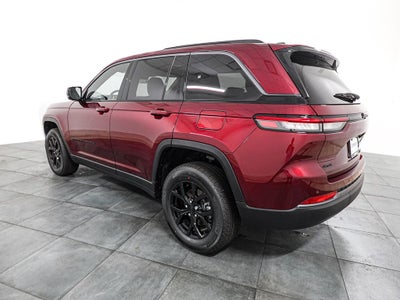 2026 Jeep Grand Cherokee Laredo