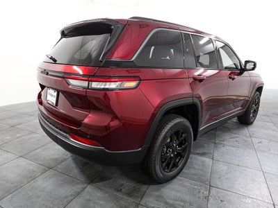 2026 Jeep Grand Cherokee Laredo