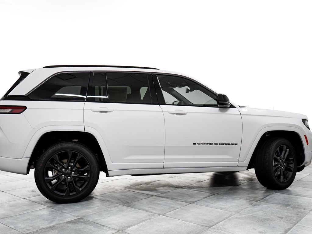 2026 Jeep Grand Cherokee Limited Reserve