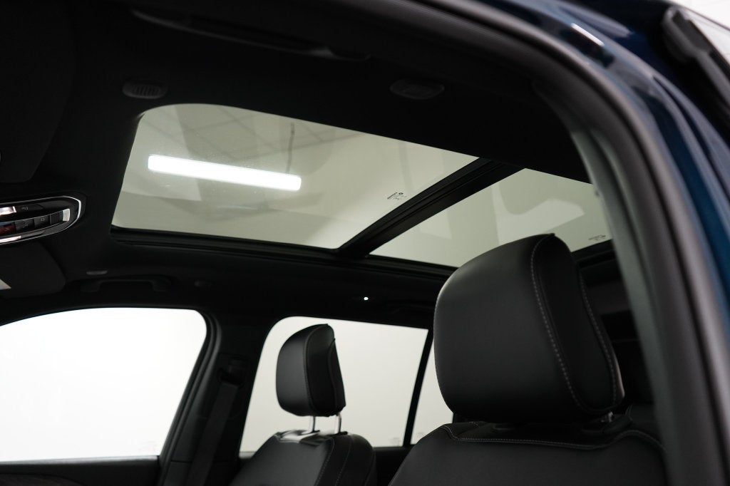 2027 Jeep Grand Cherokee Limited Reserve