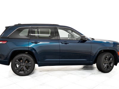 2027 Jeep Grand Cherokee Limited Reserve
