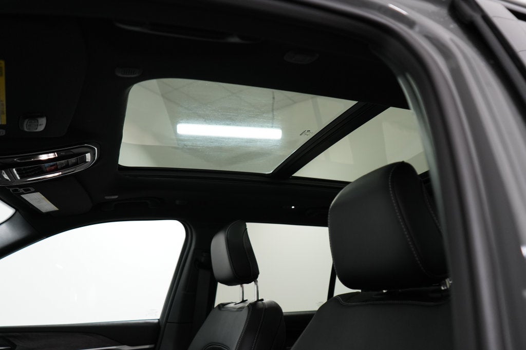2027 Jeep Grand Cherokee Limited Reserve
