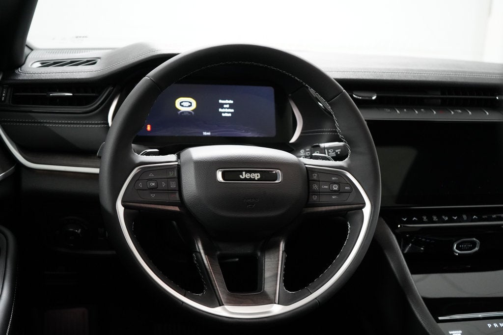 2027 Jeep Grand Cherokee Limited