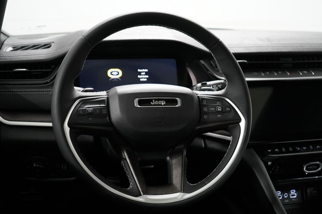 2027 Jeep Grand Cherokee Limited Reserve