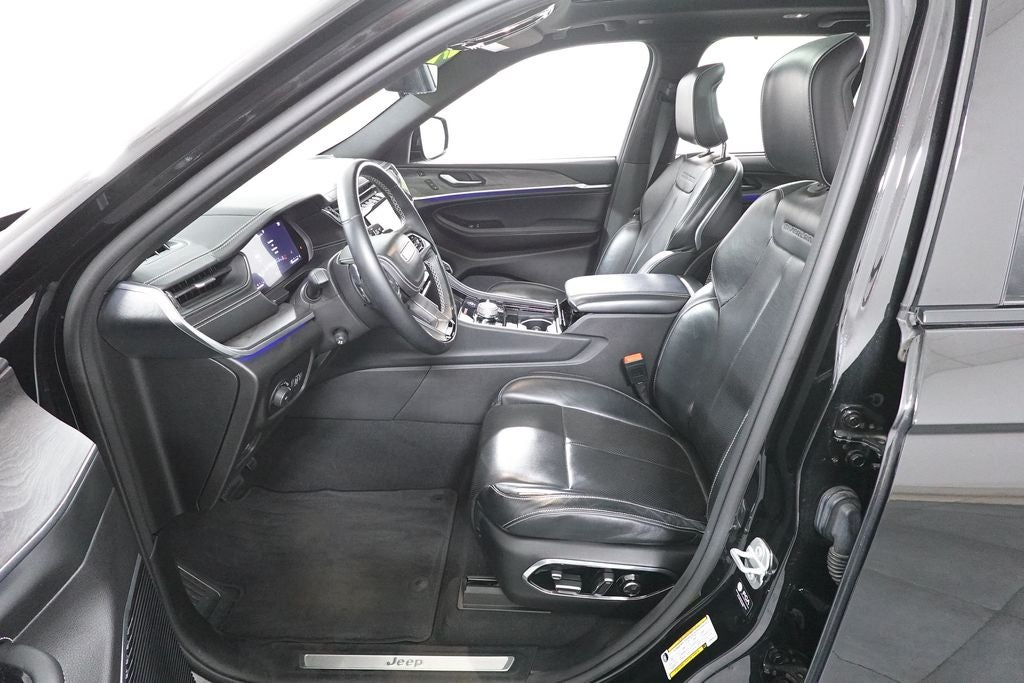 2022 Jeep Grand Cherokee Overland