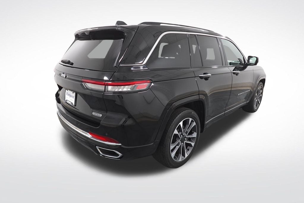 2022 Jeep Grand Cherokee Overland