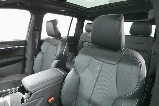 2025 Jeep Grand Cherokee Overland