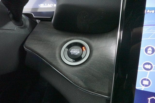 2025 Jeep Grand Cherokee Overland