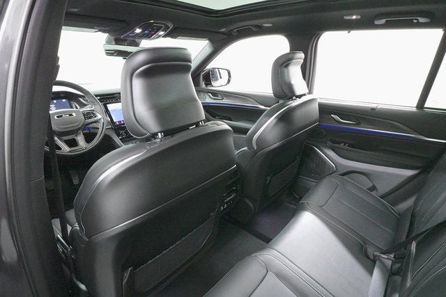 2025 Jeep Grand Cherokee Overland