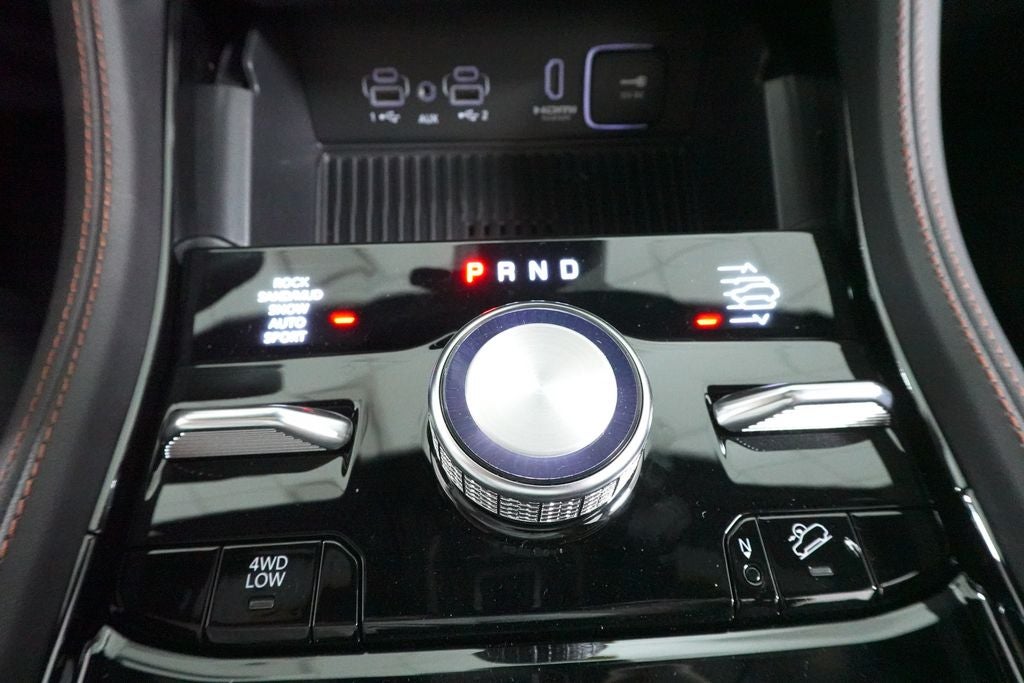 2026 Jeep Grand Cherokee GRAND CHEROKEE SUMMIT 4X4