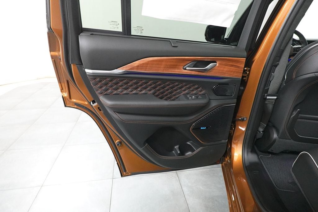 2026 Jeep Grand Cherokee GRAND CHEROKEE SUMMIT 4X4