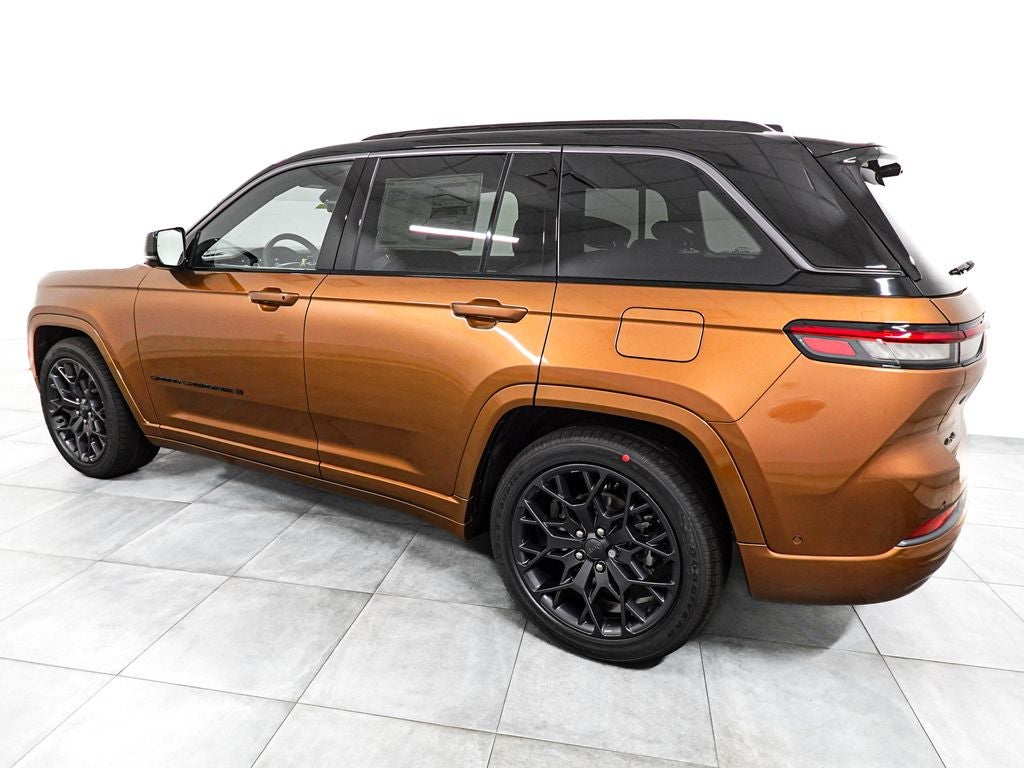 2026 Jeep Grand Cherokee GRAND CHEROKEE SUMMIT 4X4
