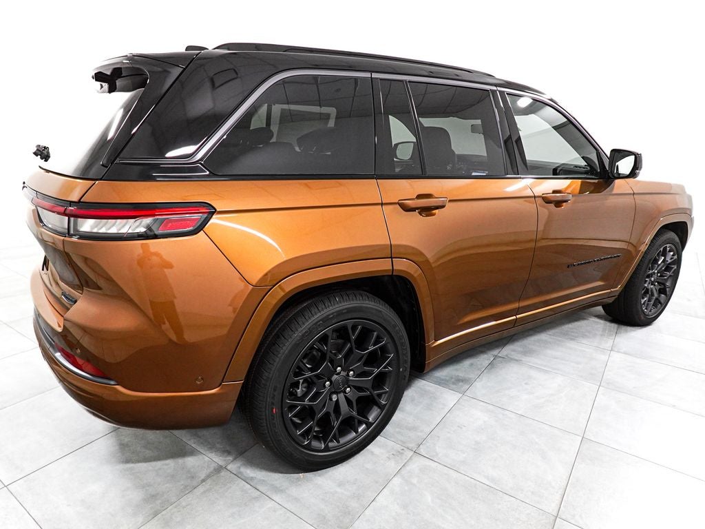 2026 Jeep Grand Cherokee GRAND CHEROKEE SUMMIT 4X4