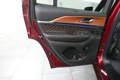 2026 Jeep Grand Cherokee Summit