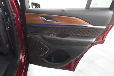 2026 Jeep Grand Cherokee Summit