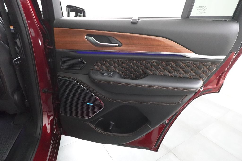 2026 Jeep Grand Cherokee Summit