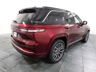 2026 Jeep Grand Cherokee Summit