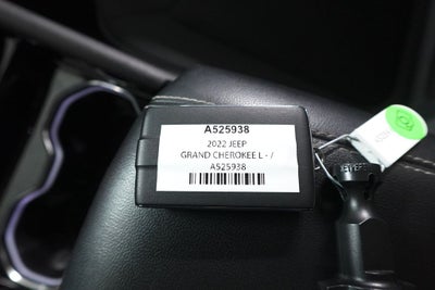 2022 Jeep Grand Cherokee L Laredo